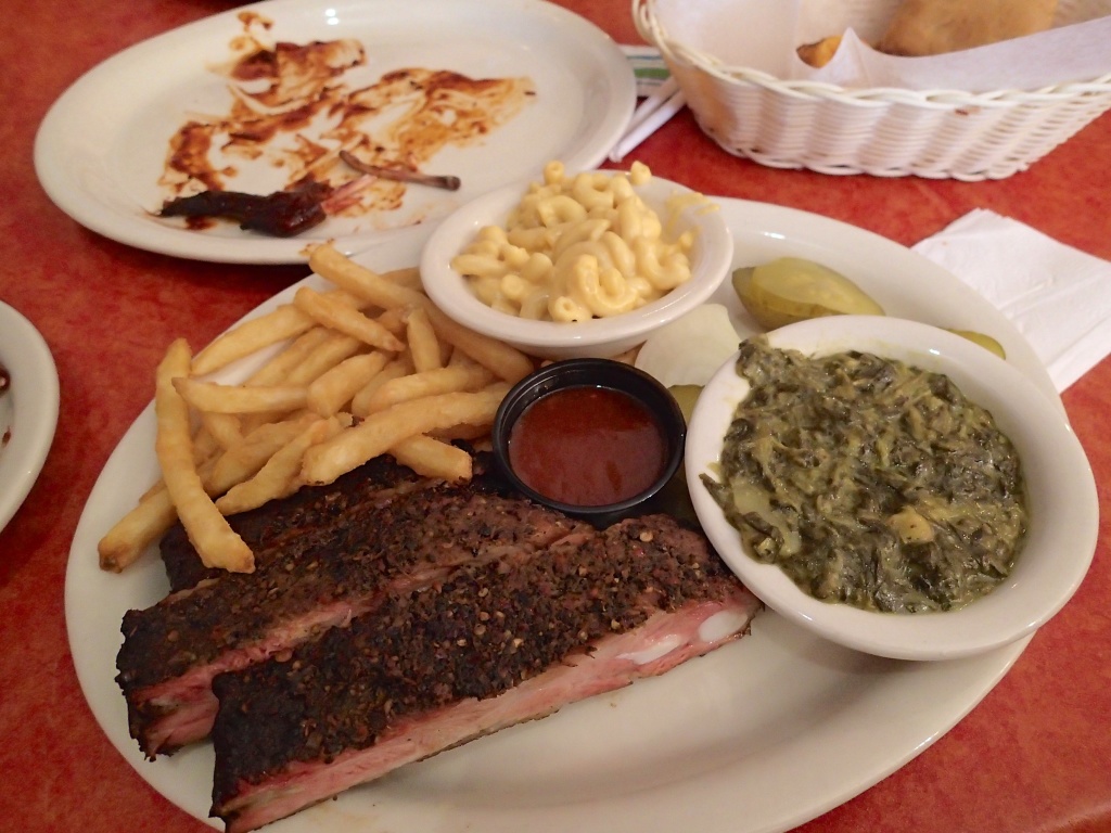 Jerk Ribs with Jalapeño creamed spinach, mac and cheese and fries 