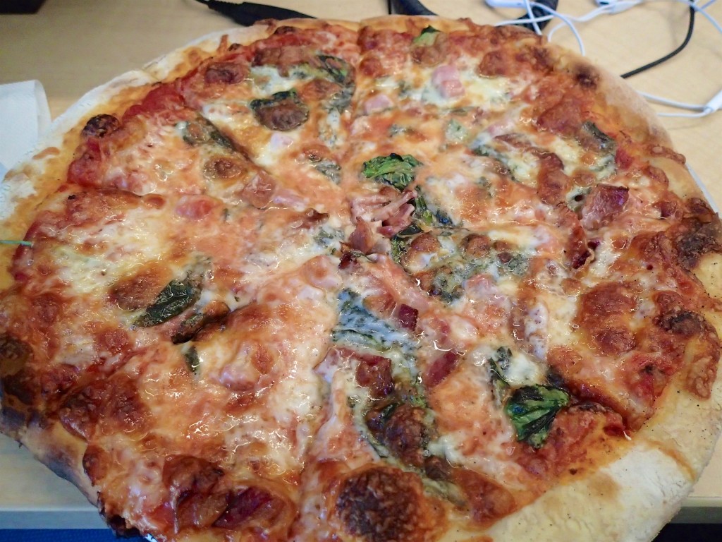Neapolitan Pizza at work 